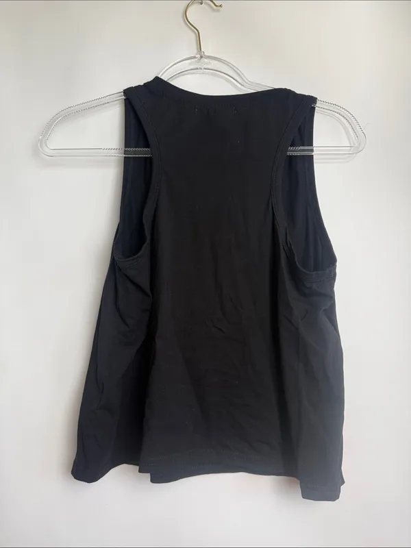 Laslulu Black Crop Tops Sleeveless Workout Tank Top Racerback Cropped Flowy M - Image 5