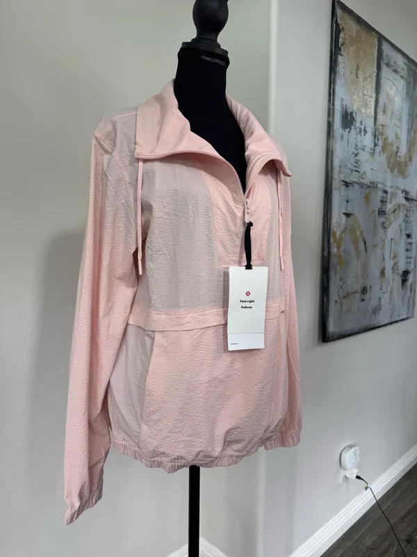 Lululemon Pack Light Pullover Pink NWT Size 6 - Image 2
