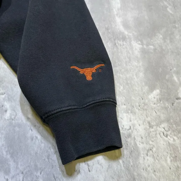 Vintage Embroidered Texas Longhorns Black and Orange Heavy Hoodie Sweatshirt - Image 5