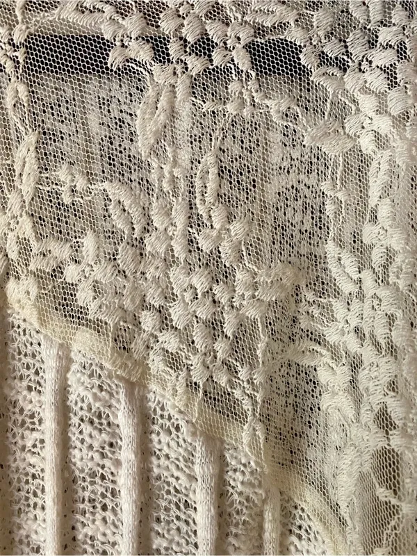 Ivory Crochet Kimono Size Large - Image 5