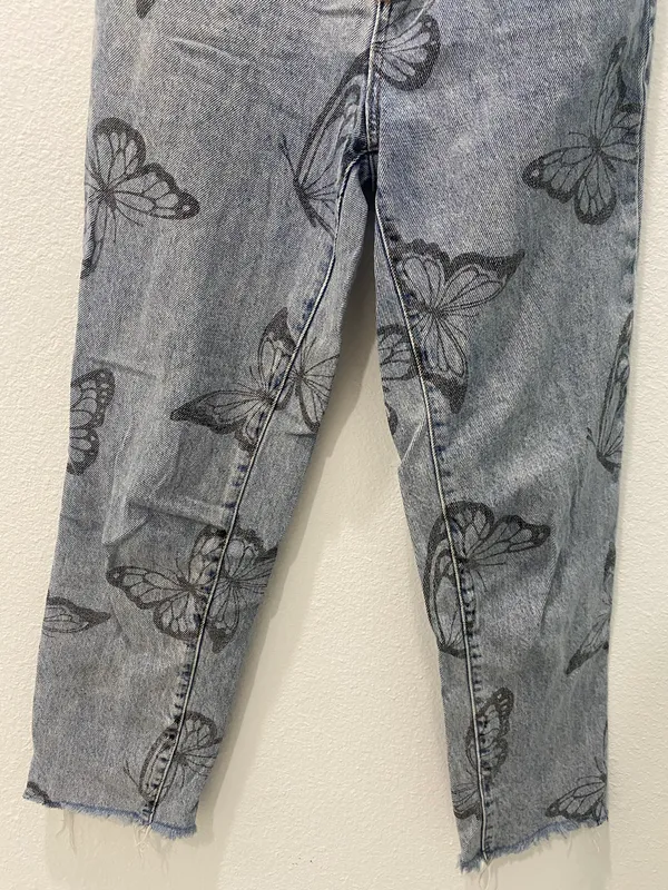 PacSun Buttlerfly High Rise Straight Jeans Size 25 - Image 5