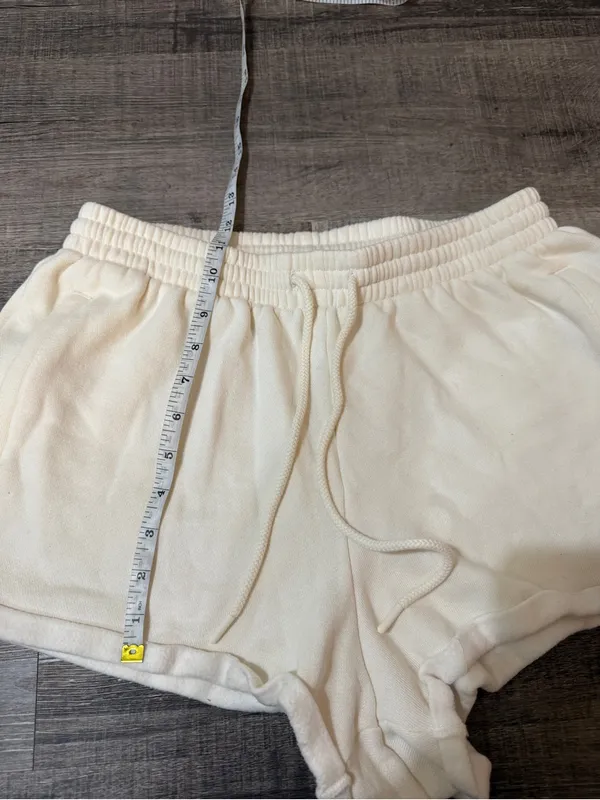VICTORIA’S SECRET PINK Fleece Rolled Hem Short in Winter White Wanted Bling - Image 8