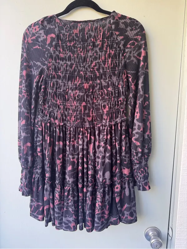 Free People Pink and Black Printed Smocked Tunic Top - Image 3