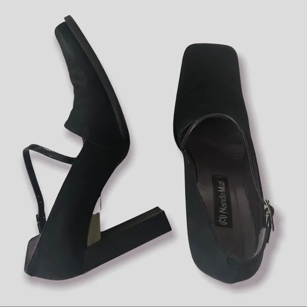 🔥 Square Toe Pump w/Strap Black Size 7 - Image 4