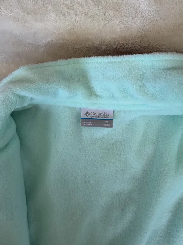 Girls Columbia Fleece Jacket - Image 3
