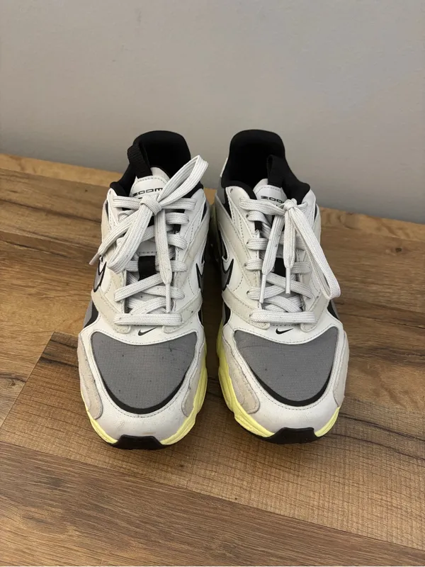 Nike Zoom Air Fire Athletic Running Shoes Particle Grey Women’s - Image 7