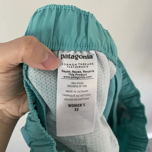 Patagonia Size XS Barely Baggies Aqua Blue 2” Inseam Shorts Nylon - Image 5