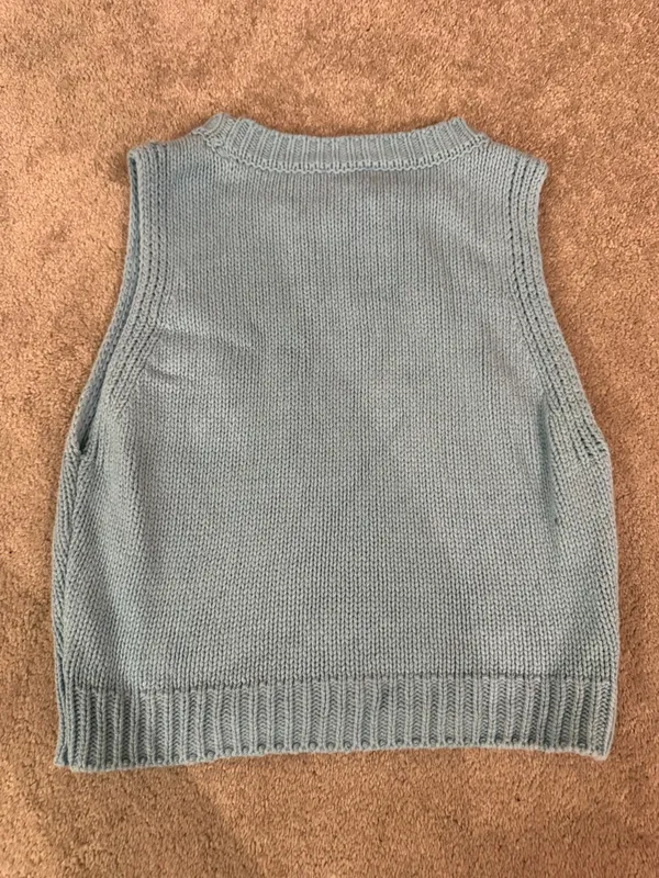 Le Lis Light Blue Sleeveless Crewneck Knit Vest - Image 3
