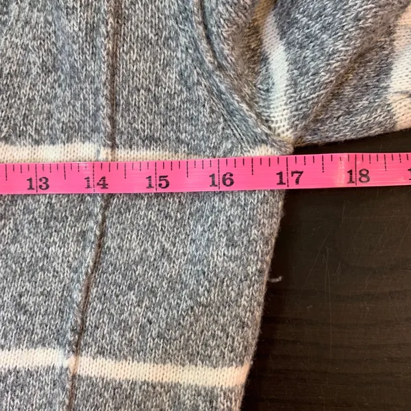 Banana Republic Womens‎ Striped Cardigan Sweater Size S Wool Blend Gray White - Image 7