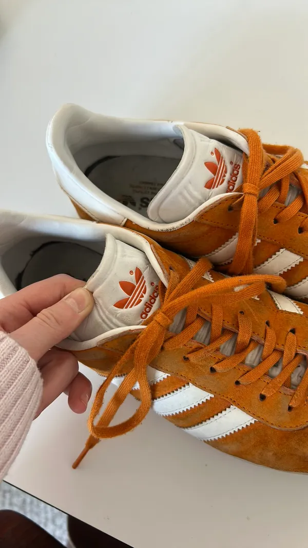 Adidas Classic Shoes Women’s Orange Size 8 - Image 5