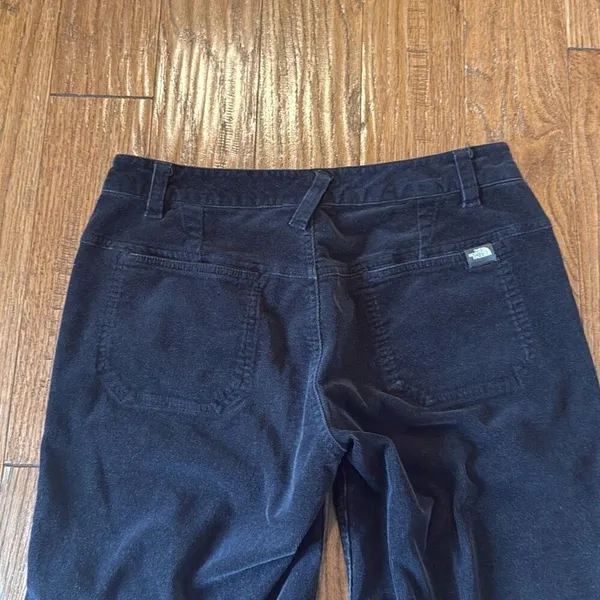 The North Face black corduroy wide leg pants size 4 - Image 10