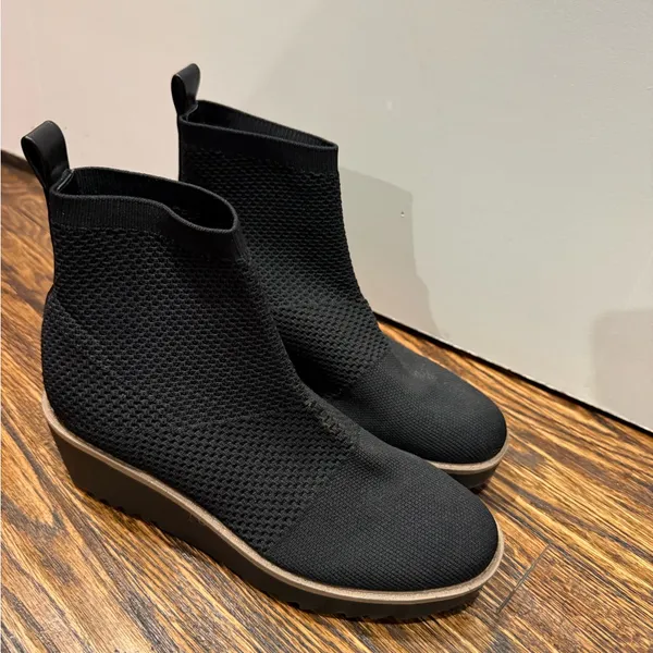 Bandolino Women's‎ Black Reissa Knit Wedge Booties Size 5.5 - Image 5