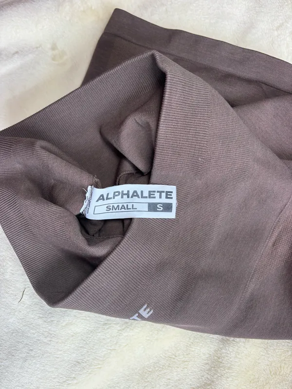 Alphalete Shorts - Image 3