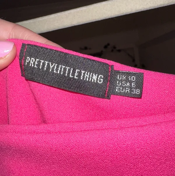 Pretty Little Thing Dress Bodycon Pink - Image 4