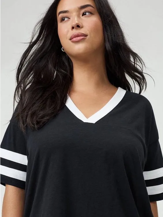 Torrid M/L 10/12 Super Soft Varsity V-Neck Tee Black White Collegiate NWT - Image 3