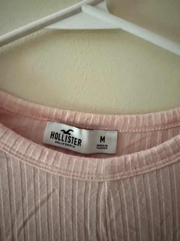 Hollister Cropped Long Sleeve Shirt - Image 2