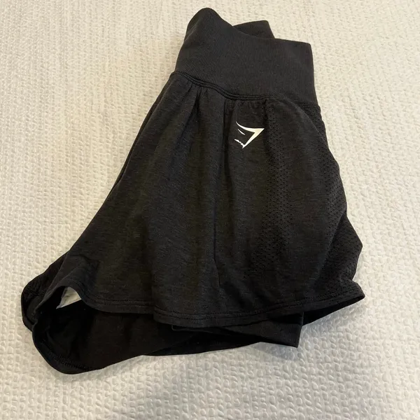 Gymshark black compression double shorts S women - Image 2