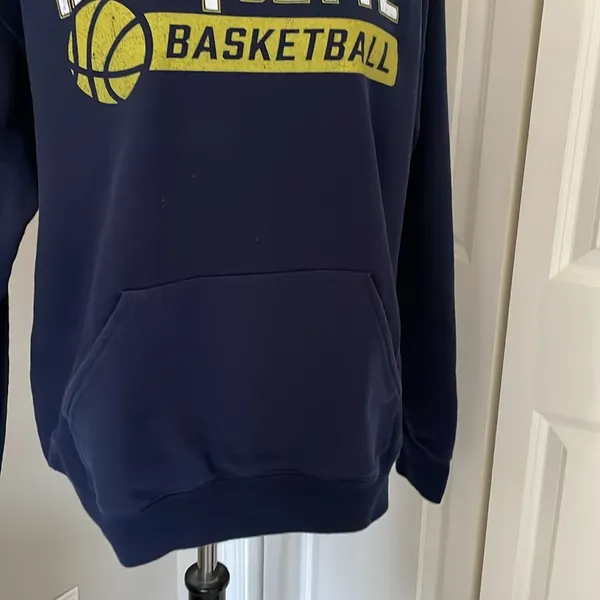 Super Cool Cut Navy Blue Marquette University Basketball Sweatshirt - Image 8