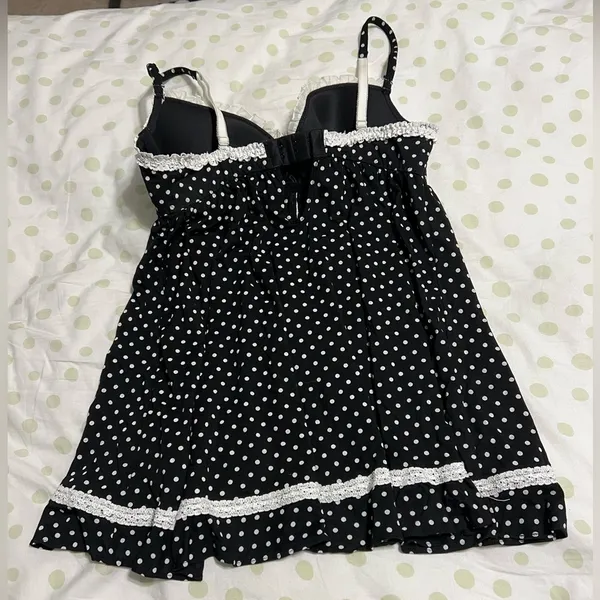 Victoria’s Secret Women’s Sleep Top - Image 3