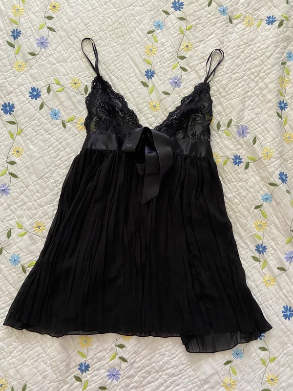 Victoria's Secret Baby Doll Lingerie Slip - Image 3