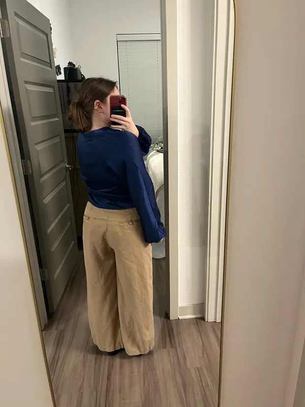 Banana Republic Top - Image 6