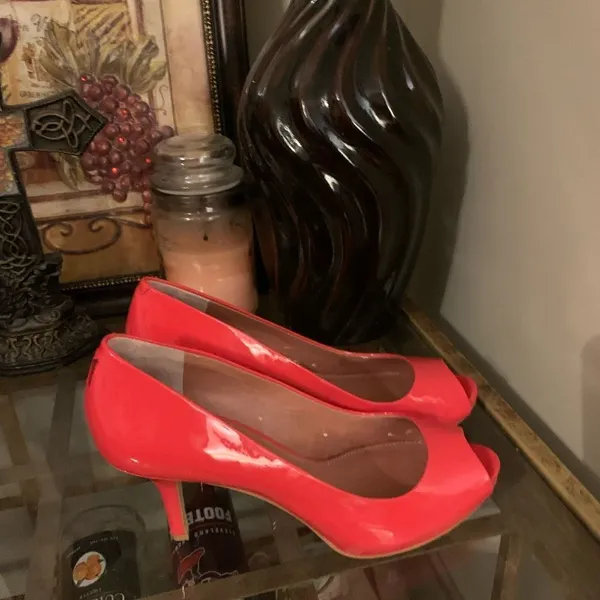 Vince Camuto heels size 9 - Image 4