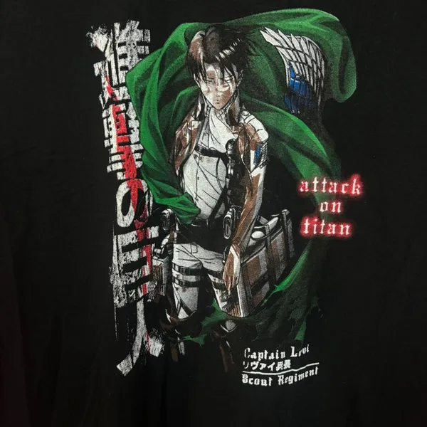 Attack on Titan Anime Tshirt size X - Image 2