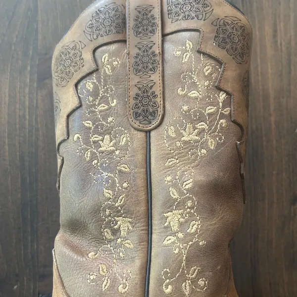 Soto Boots Cowboy Women 9.5 Leather Floral Embroidered Pointed Toe Westerncore - Image 3
