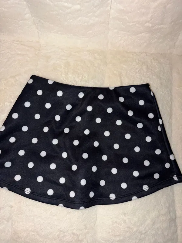 Amazon Mini Skirt - Image 2