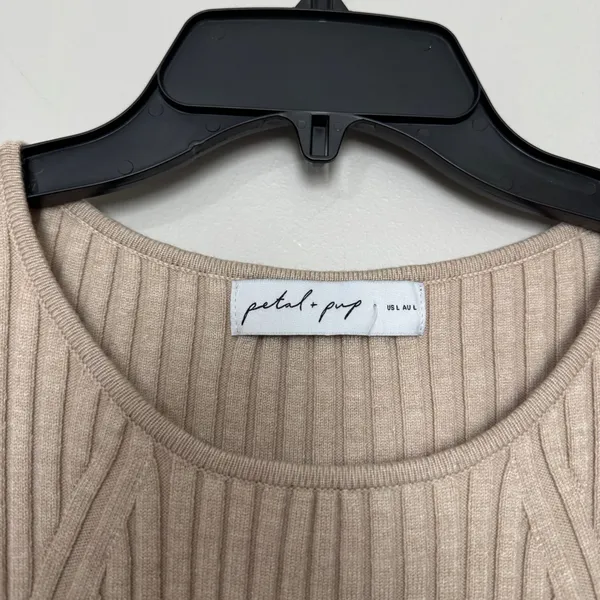 Petal & Pup Ainsley Long Sleeve Side Slit Rib Sweater Dress Size L - Image 4