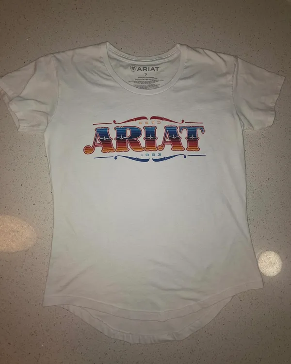 Womens small Ariat Serape Style high low drop tail hemline TShirt - Image 2