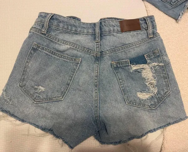 Hidden Jeans High Rise Jean Shorts - Image 3