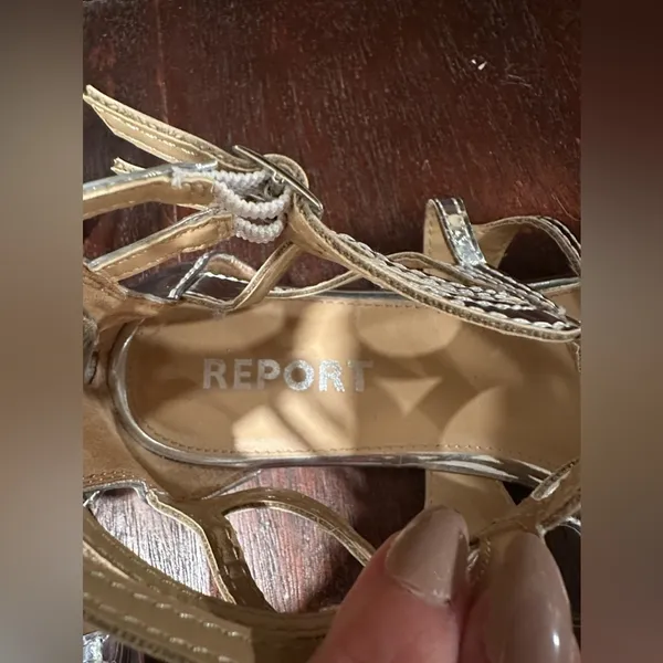 Report Silver Geometric Flat Sandals Size 9 - Image 8