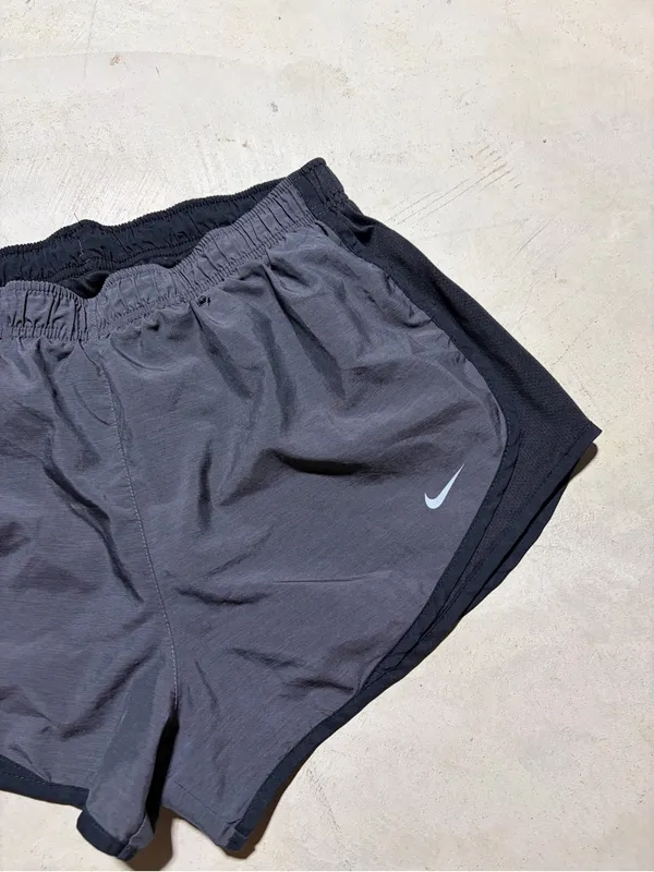 Nike Women’s charcoal and Black Running Shorts large - Image 2