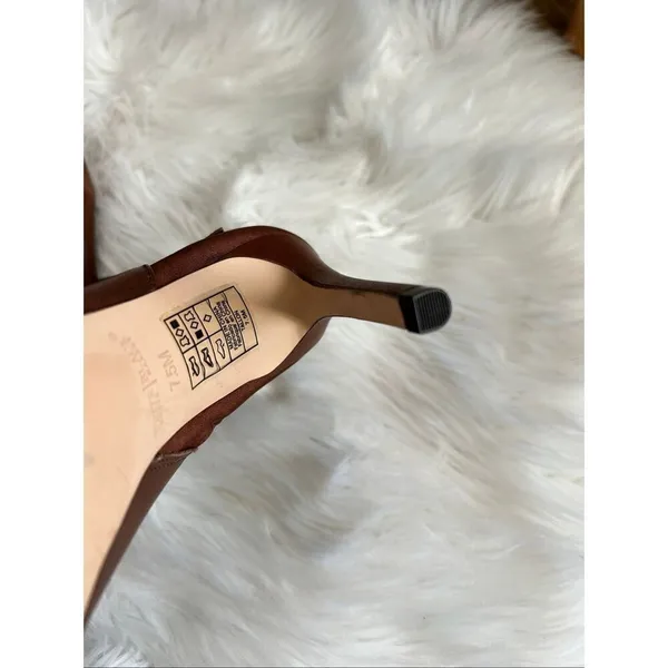 White House black market brown booties 4 inch heel size 7 1/2 medium New no box - Image 5