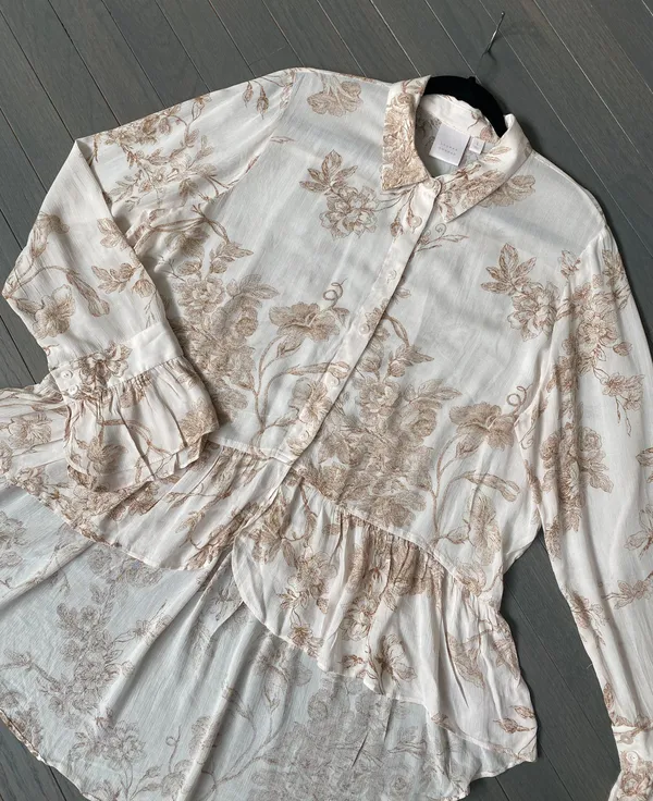 Lauren Conrad Women’s Ruffle High Low Blouse - Image 6