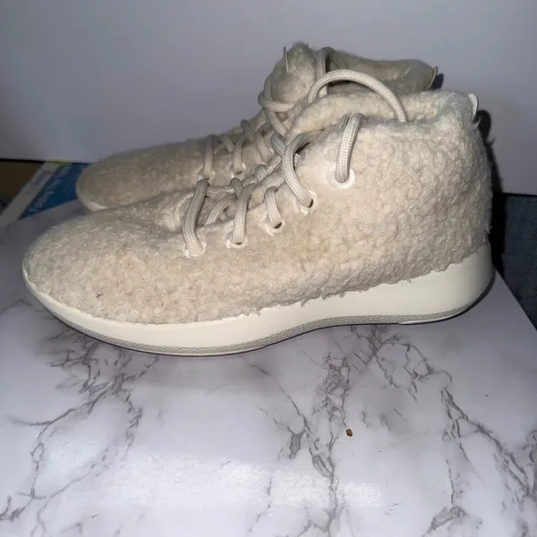 Allbirds Wool Runner-Up Mizzle Women‎ 8 Cream Fluffy Merino Mid Top Sneakers - Image 2