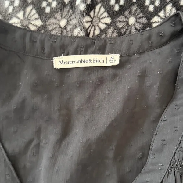 Abercrombie & Fitch Blouse - Image 3
