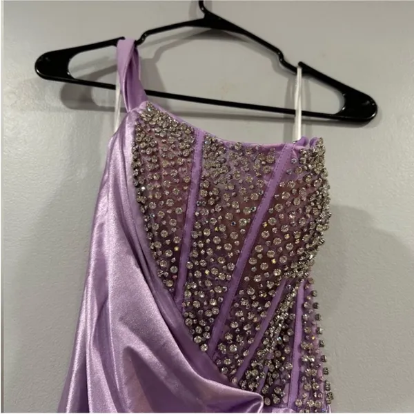 Sherri Hill 55367 Draped One Shoulder Gown Lilac Size 2 - Image 3