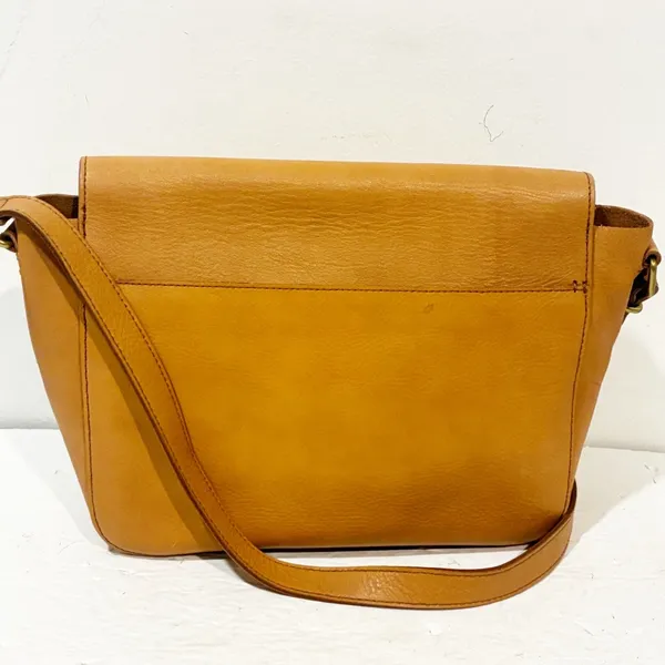 MADEWELL Abroad Leather Crossbody Shoulder Bag English‎ Saddle Brown - Image 5