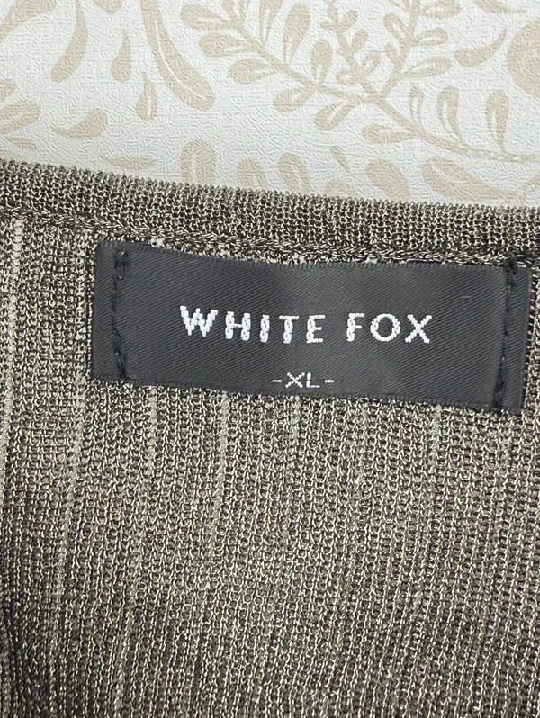 White Fox Metallic Gray Knit Adjustable Strappy Tank Top - Size - XL - Image 5