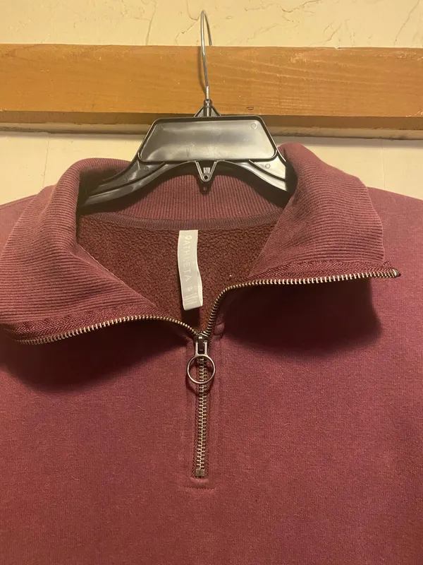 Athleta Quarter Zip Cropped Sweatshirt. Size SP - Image 4