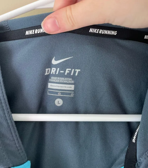 Nike long sleeve - Image 2