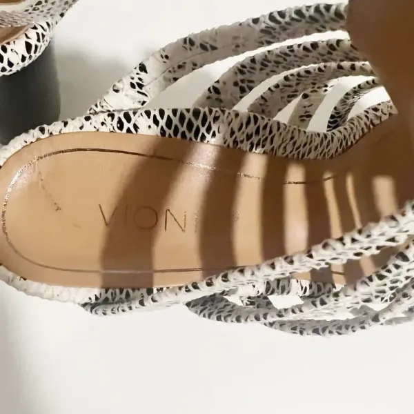 VIONIC Sami Snakeskin Heels in Black and White‎ size 5 - Image 6