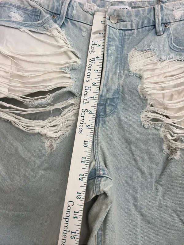 Good American Pale Blue Ripped Boyfriend Jeans - Image 3