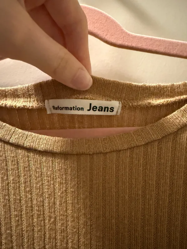 Reformation jeans long sleeve ribbed top - Image 3