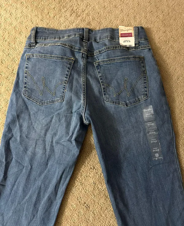Wrangler straight leg jeans - Image 3