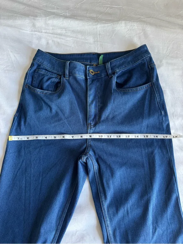HALARA Flex Denim Mid Rise Pockets Casual Bootcut Flare Jeans Medium Regular - Image 7