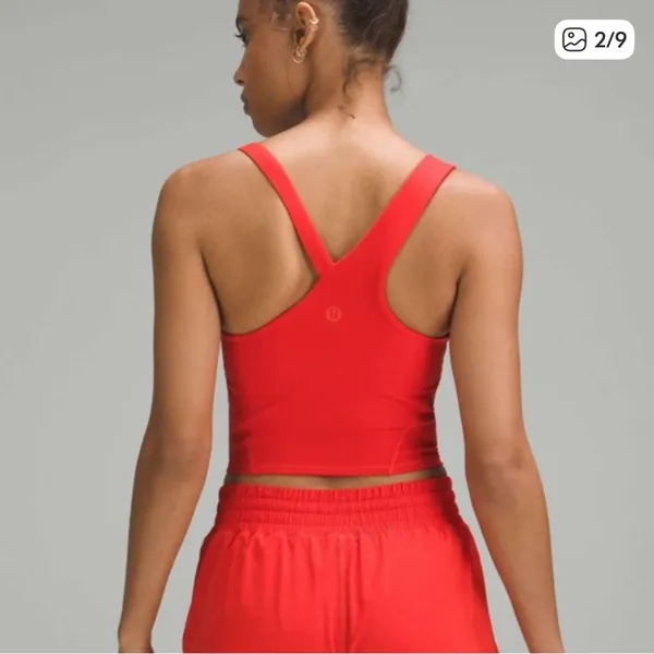 Lululemon Women's Everlux Asymmetrical Tennis Tank Top red Sz‎ 0 - Image 2