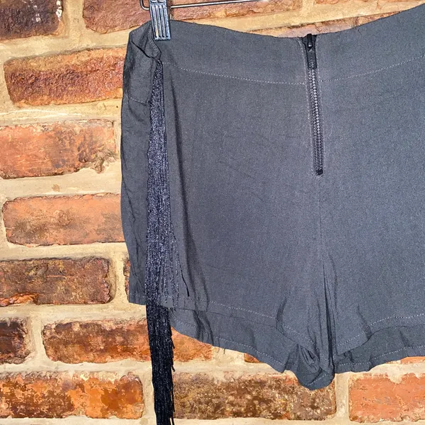 NWT Anthropologie Cleobella Black Fringed Alexa Shorts Women's Size Large - Image 3